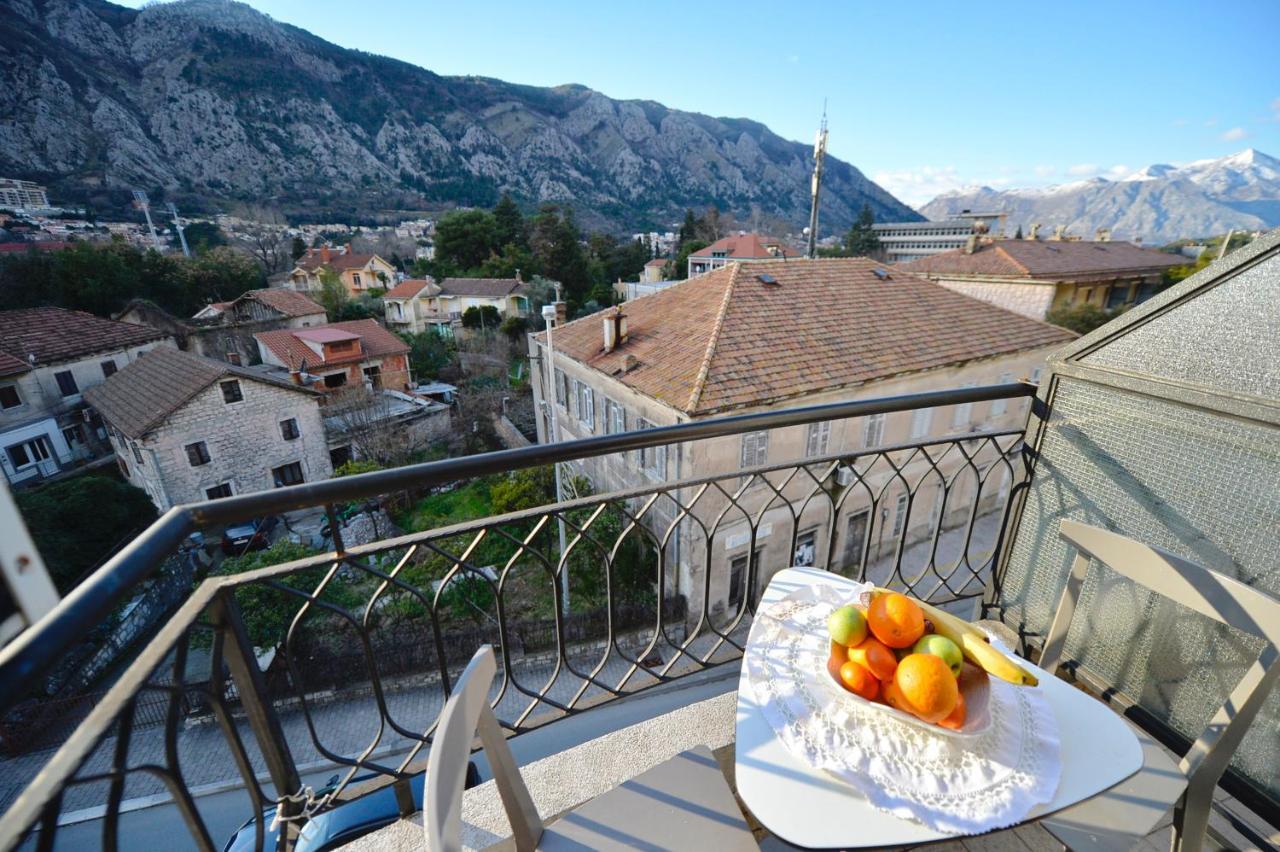 Stylish Apartment 22 Kotor Exterior photo