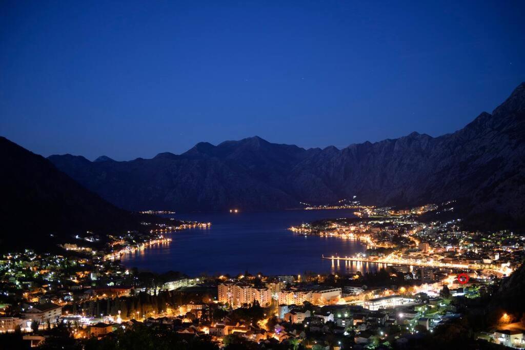 Stylish Apartment 22 Kotor Exterior photo