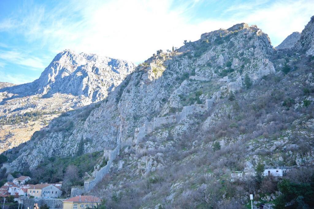 Stylish Apartment 22 Kotor Exterior photo